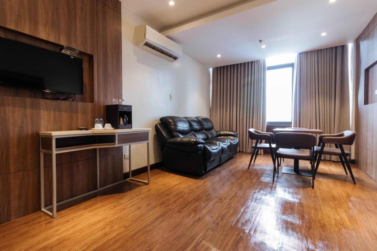 Reddoorz Premium @ South Triangle Quezon City Kültér fotó