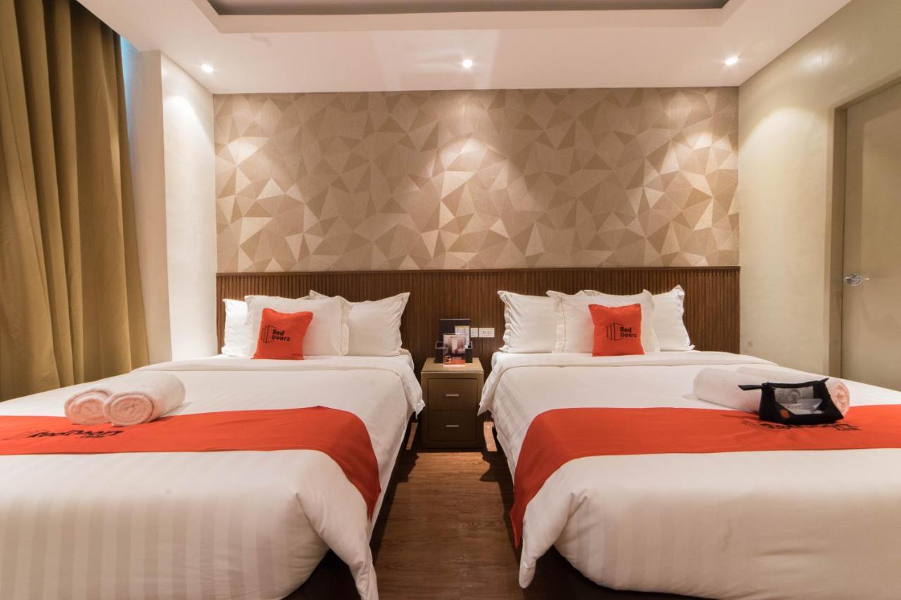 Reddoorz Premium @ South Triangle Quezon City Kültér fotó