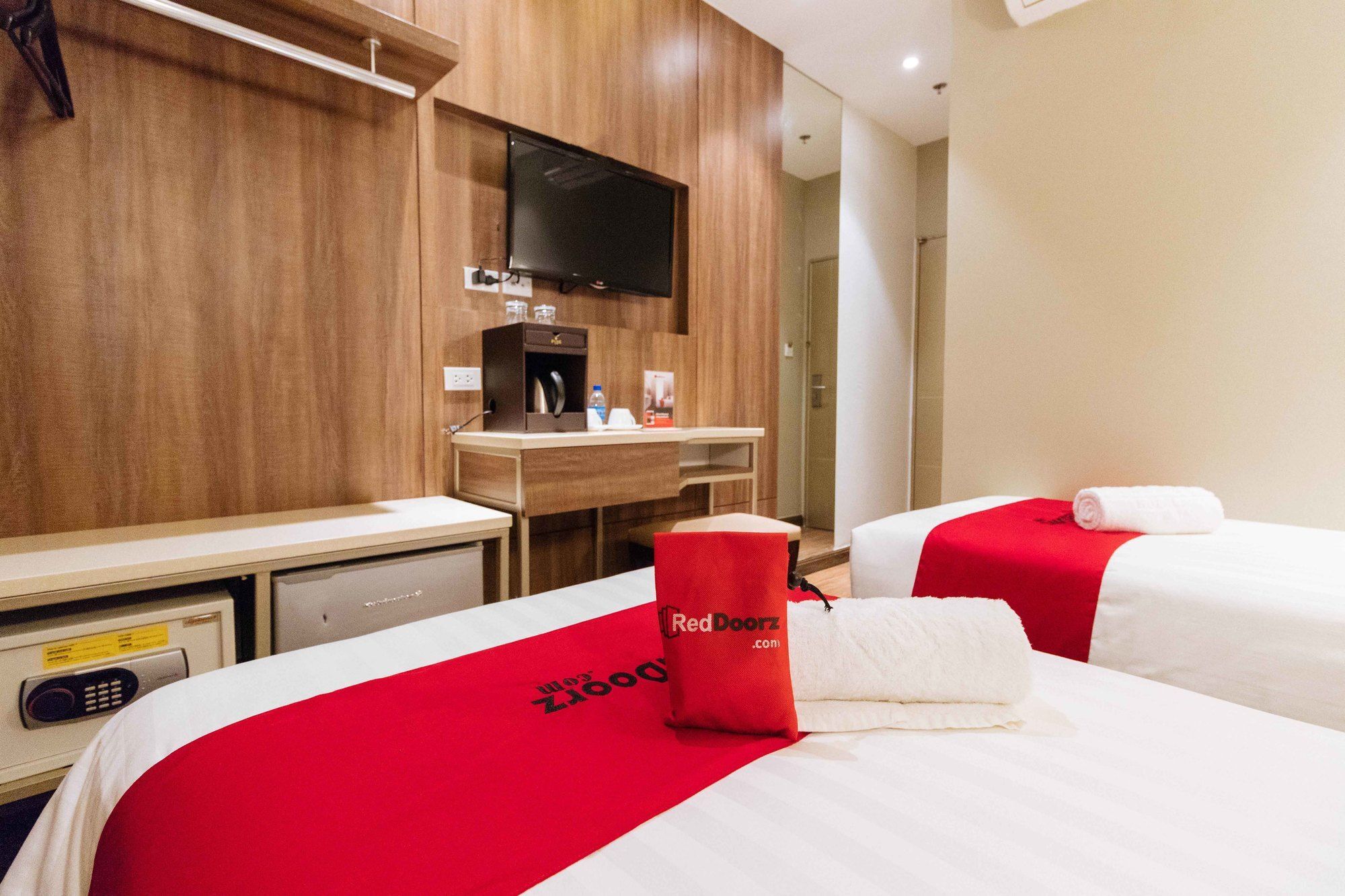 Reddoorz Premium @ South Triangle Quezon City Kültér fotó